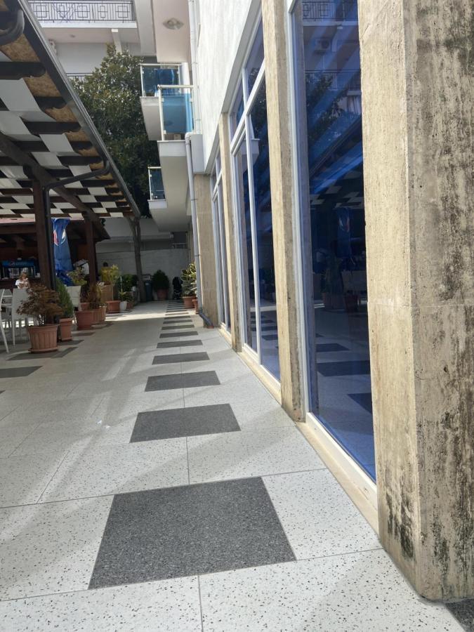 Center Park Ξενοδοχείο Velipojë Εξωτερικό φωτογραφία